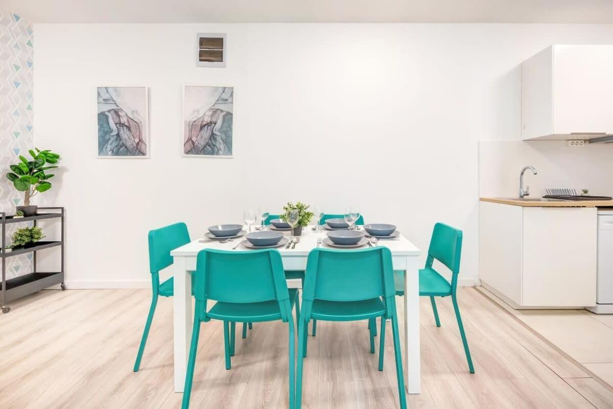 Very - Large And Quiet Apartment *