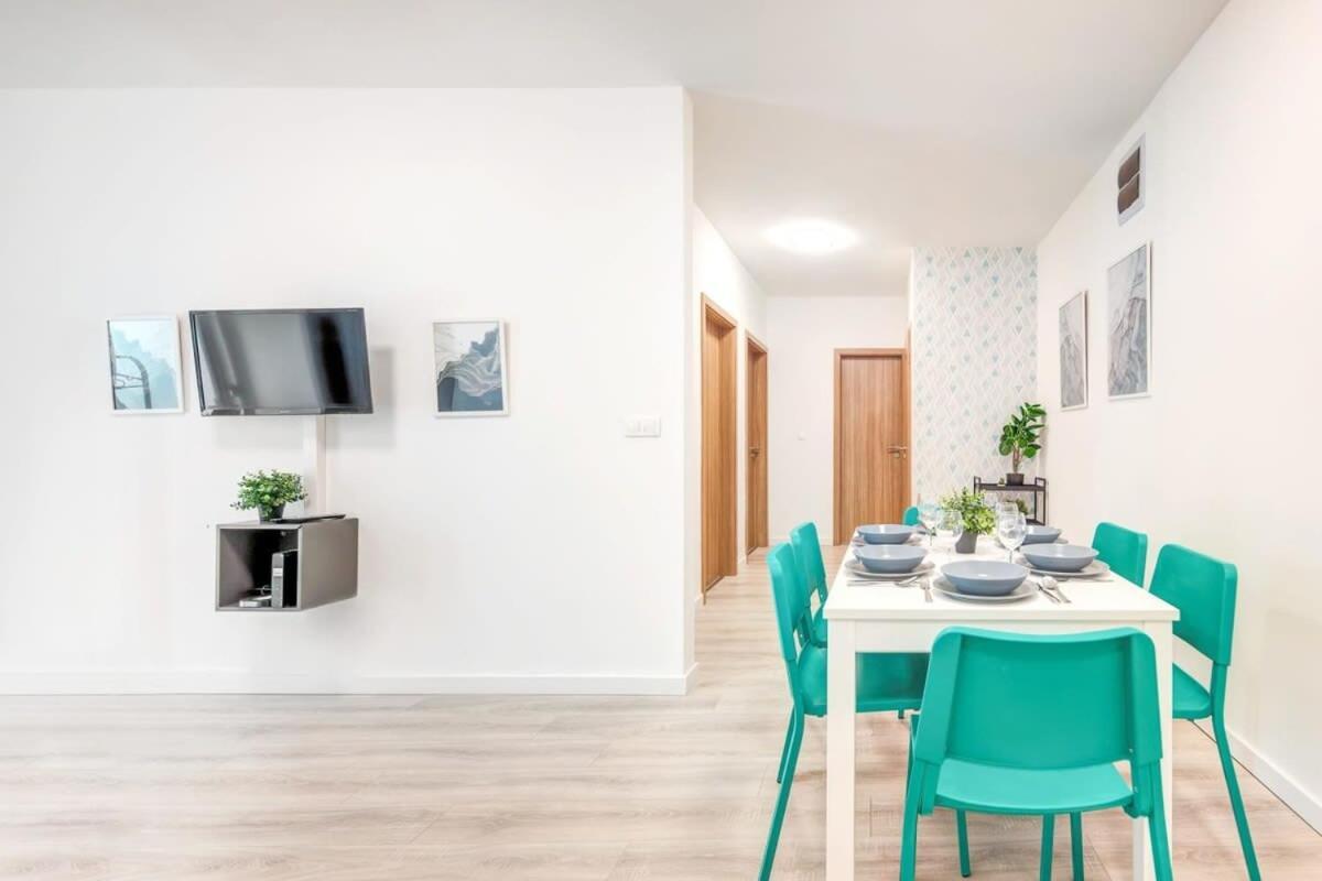 Very - Large And Quiet Apartment Budapest